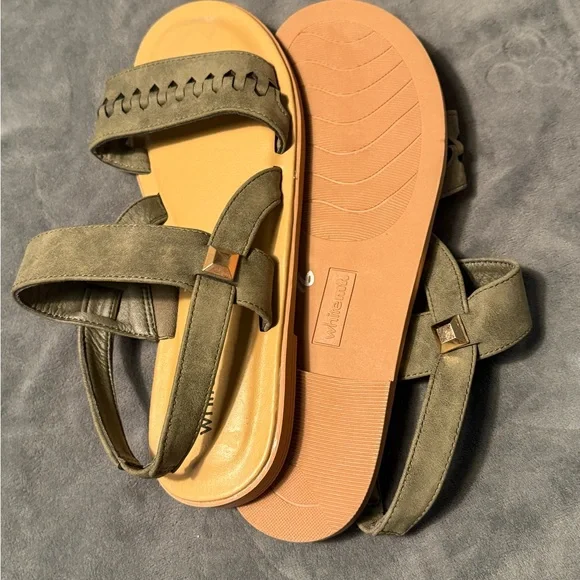 OLIVE GREEN Strappy Comfort Sandals - Size 8.5 - Picture 10 of 15